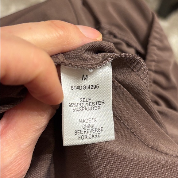 Better Be Taupe Bodycon Mini Dress Sz M NWOT - Picture 6 of 9